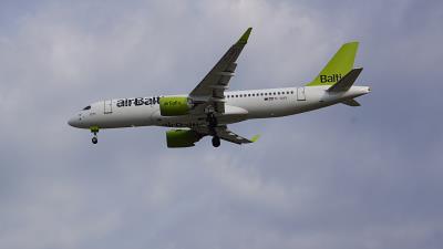 Photo of aircraft YL-AAS operated by Air Baltic