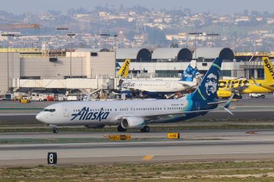 Image of aircraft registration N298AK - A 737-900(ER)(WL) operated by Alaska Airlines