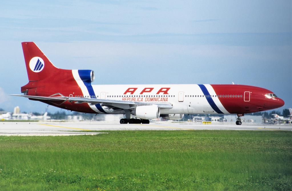 Photo of aircraft OB-1504 operated by APA International