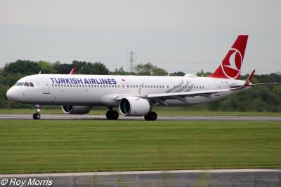 Photo of aircraft TC-LSE operated by Turkish Airlines