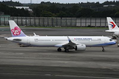 Photo of aircraft B-18116 operated by China Airlines