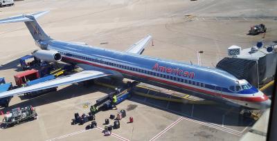Photo of aircraft N9615W operated by American Airlines
