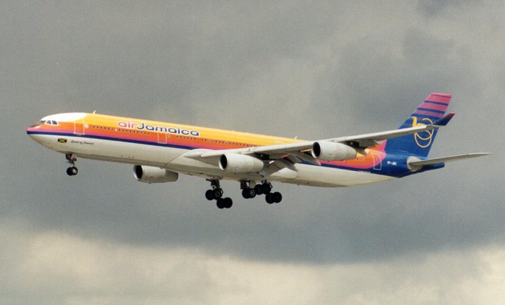 Photo of aircraft 6Y-JMC operated by Air Jamaica