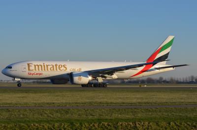 Photo of aircraft A6-EFU operated by Emirates