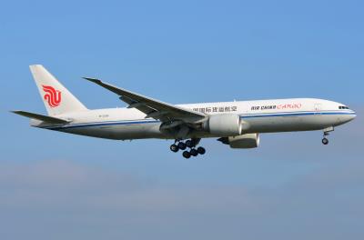 Image of aircraft registration B-2091 - A 777-FFT operated by Air China Cargo