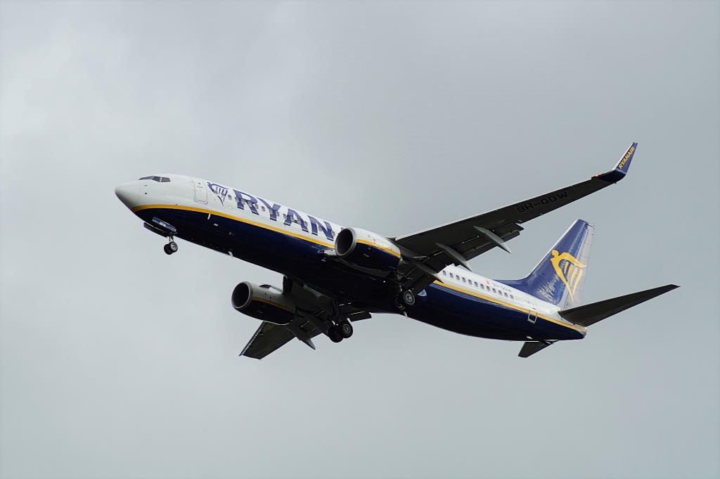 Photo of aircraft 9H-QDW operated by Malta Air