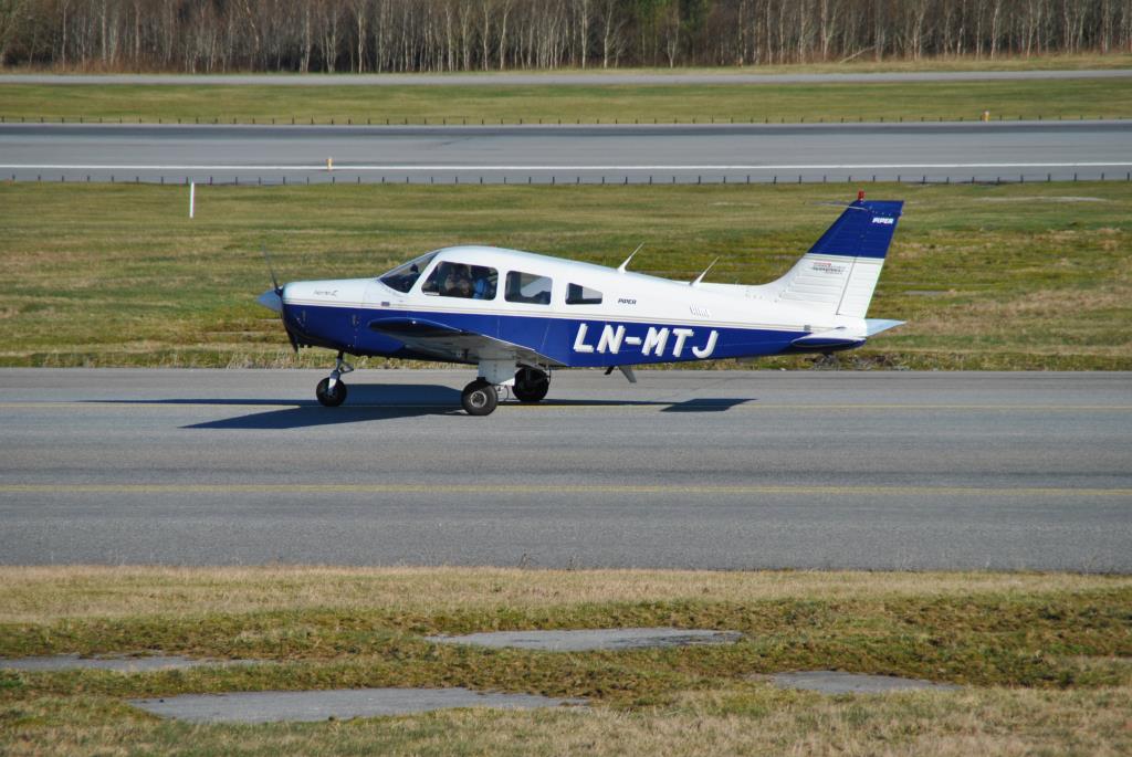 Photo of aircraft LN-MTJ operated by Norrønafly