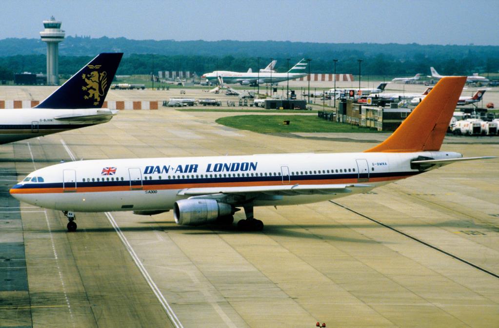 Photo of aircraft G-BMNA operated by Dan-Air London