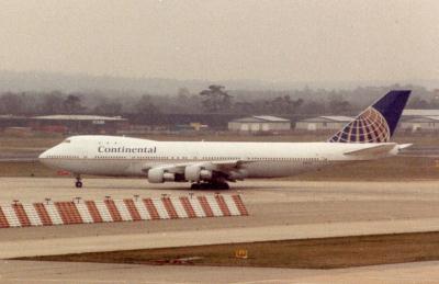 Photo of aircraft N17025 operated by Continental Air Lines
