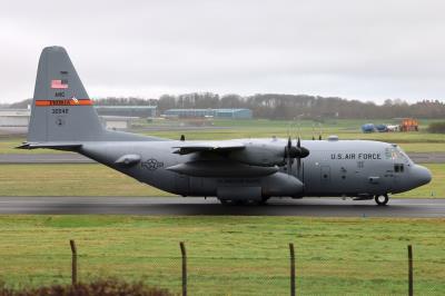 Photo of aircraft 93-2042 operated by United States Air Force