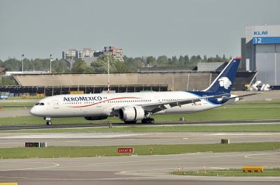 Image of aircraft registration N183AM - A 787-9 Dreamliner operated by Aeromexico
