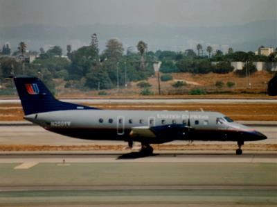Photo of aircraft N250YV operated by SkyWest Airlines