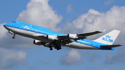 Photo of aircraft PH-BFS operated by KLM Royal Dutch Airlines