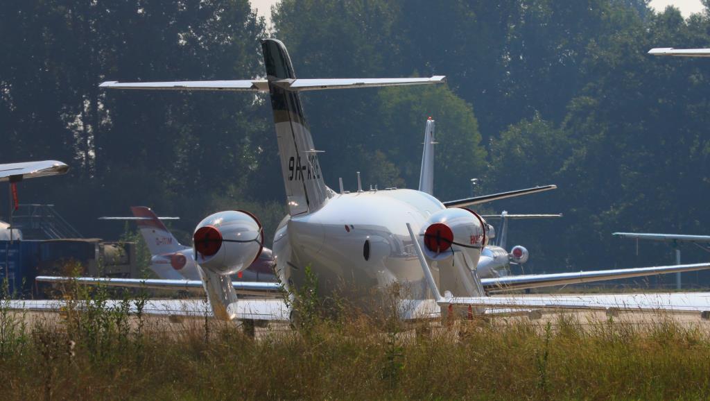 Photo of aircraft 9H-AOE operated by Emperor Aviation