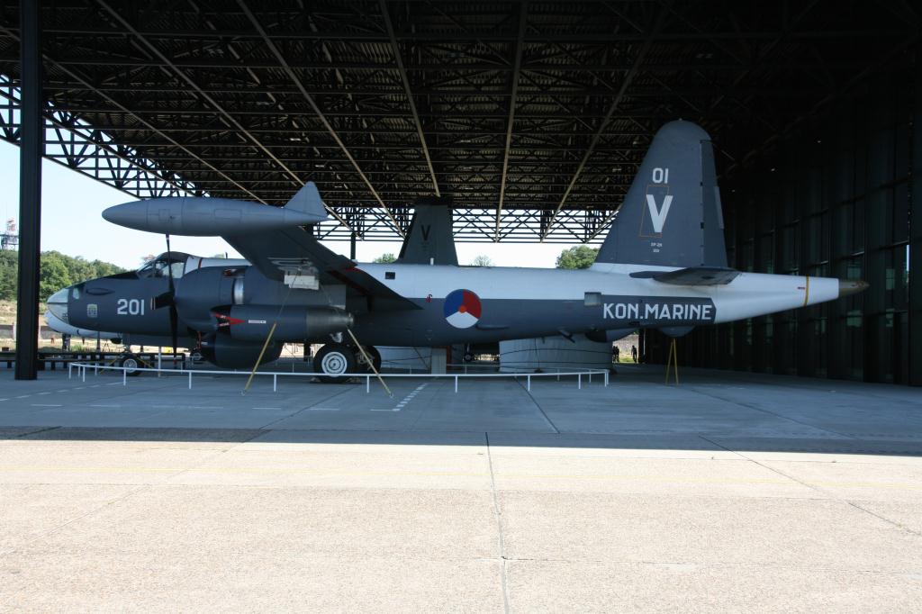 Photo of aircraft 201 operated by Royal Netherlands Navy (Marine Luchtvaartdienst)