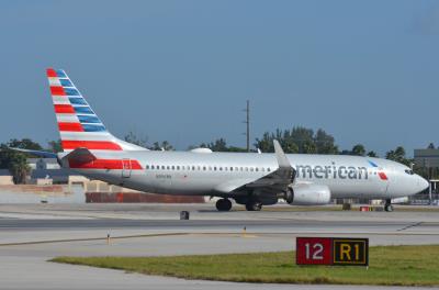 Photo of aircraft N896NN operated by American Airlines