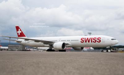 Photo of aircraft HB-JNB operated by Swiss