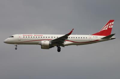 Photo of aircraft 4L-TGH operated by Georgian Airways