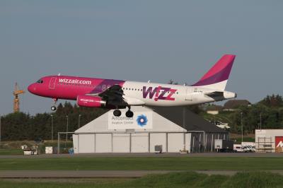 Photo of aircraft HA-LPD operated by Wizz Air