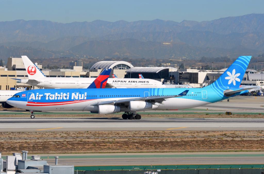 Photo of aircraft F-OSUN operated by Air Tahiti Nui