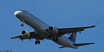Image of aircraft registration D-AEBB - A ERJ-195-LR (ERJ-190-200 LR) operated by Lufthansa Cityline