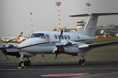 Photo of aircraft D-IVIP operated by VHM Schul- und Charterflug