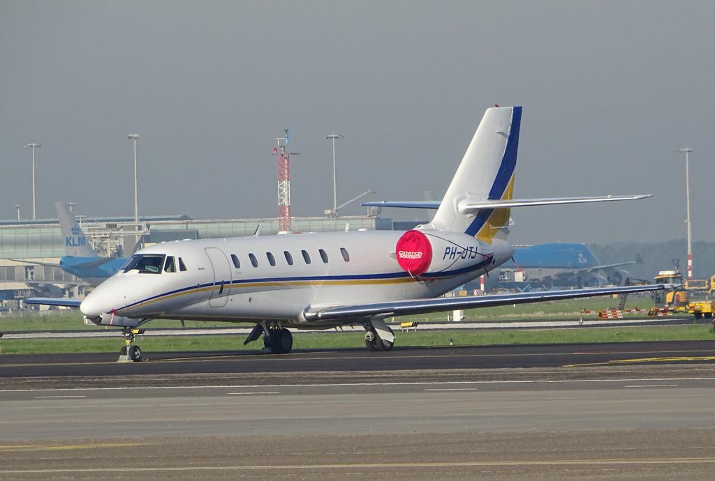 Photo of aircraft UR-LDB operated by Business Jet Travel Airline
