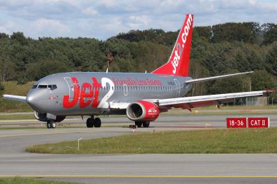 Image of aircraft registration G-CELO - A 737-33A operated by Jet2