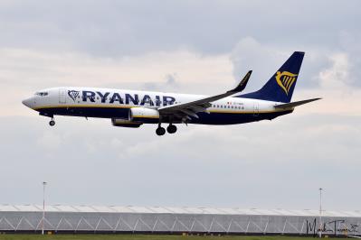 Photo of aircraft EI-GDO operated by Ryanair
