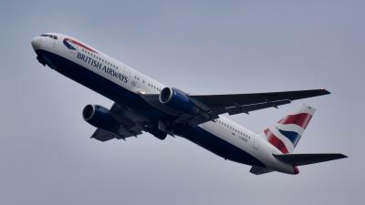 Image of aircraft registration G-BZHB - A 767-336(ER) operated by British Airways