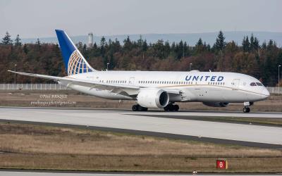 Photo of aircraft N45905 operated by United Airlines