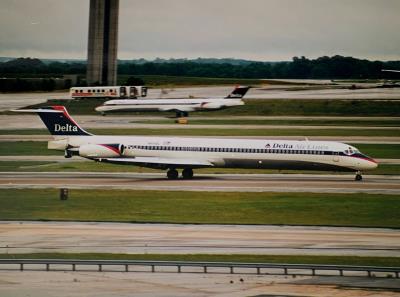 Photo of aircraft N904DL operated by Delta Air Lines