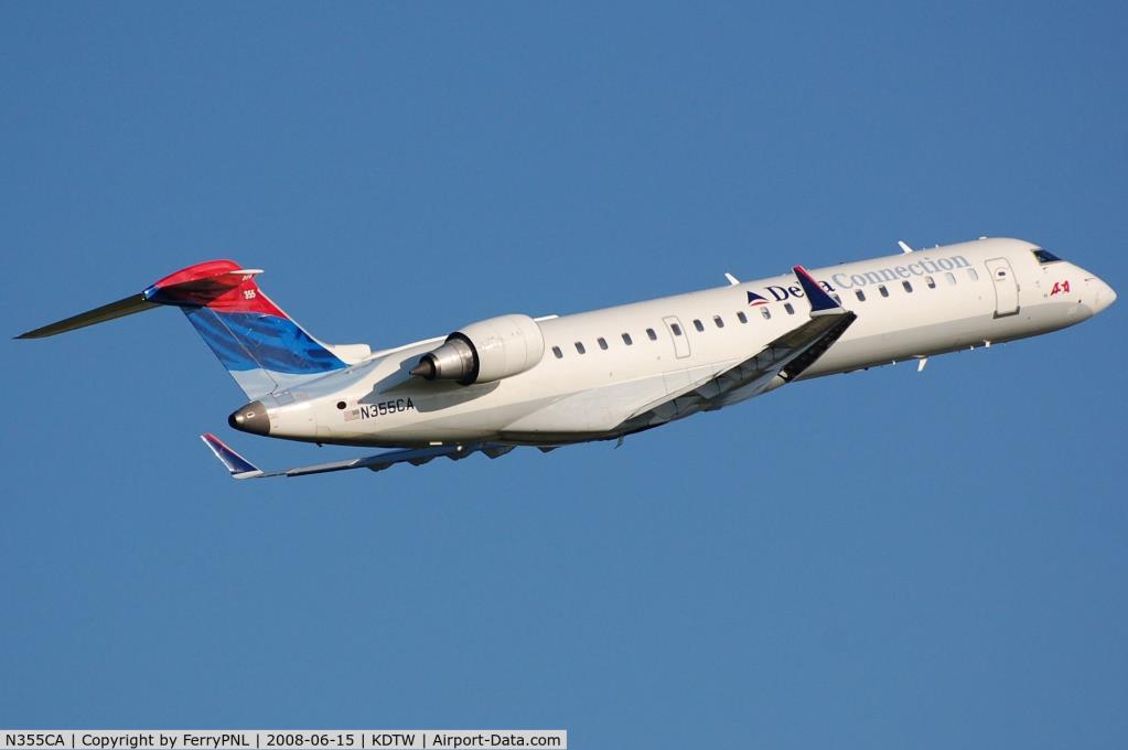 Photo of aircraft N355CA operated by Comair