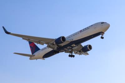 Image of aircraft registration N169DZ - A 767-332(ER)(WL) operated by Delta Air Lines