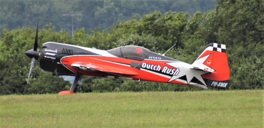 Photo of aircraft PH-SMX operated by F. M. Van Houten