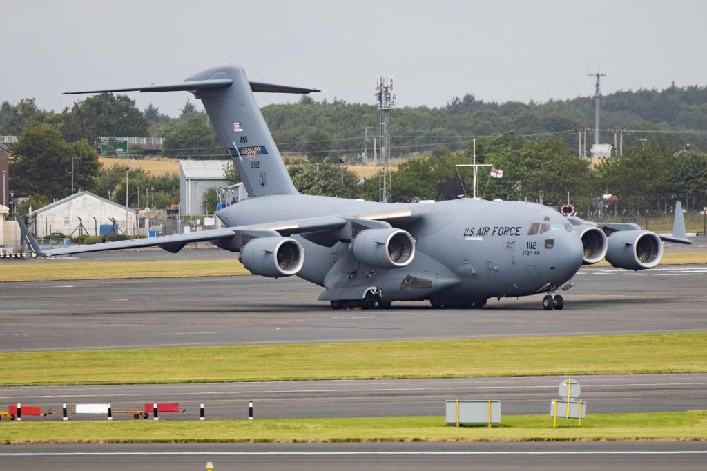 Photo of aircraft 02-1112 operated by United States Air Force