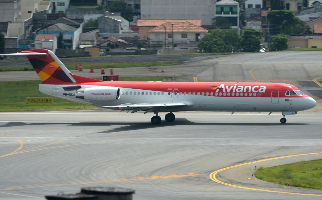 Photo of aircraft PR-OAU operated by Avianca Brasil