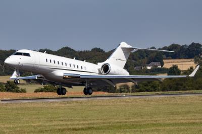 Photo of aircraft CS-LAM operated by Netjets Europe