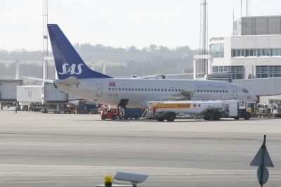 Image of aircraft registration LN-TUA - A 737-705 operated by SAS Norge