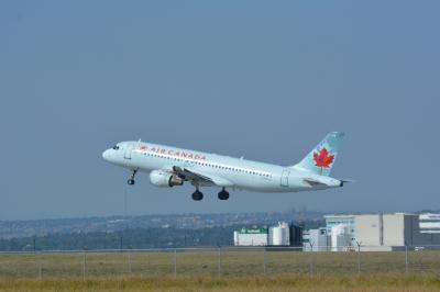 Image of aircraft registration C-FNVU - A A320-211 operated by Air Canada