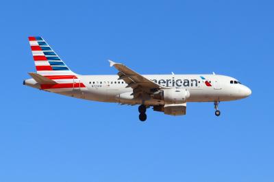 Photo of aircraft N721UW operated by American Airlines