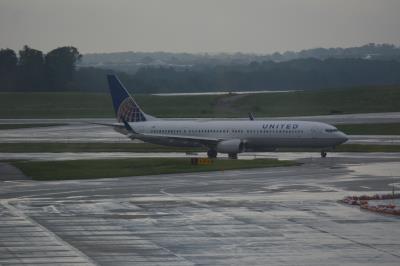 Photo of aircraft N66828 operated by United Airlines