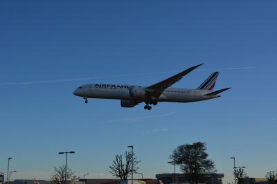 Image of aircraft registration F-HRBA - A 787-9 Dreamliner operated by Air France