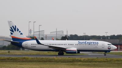 Image of aircraft registration D-ASXR - A 737-86J(WL) operated by SunExpress Germany