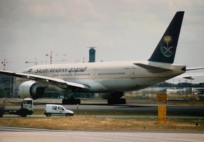Photo of aircraft HZ-AKE operated by Saudi Arabian Airlines