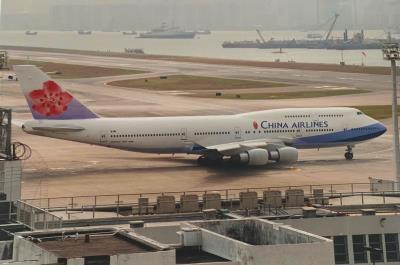 Photo of aircraft B-164 operated by China Airlines