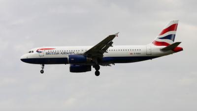 Photo of aircraft G-EUUV operated by British Airways