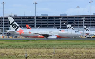 Photo of aircraft VH-VQJ operated by Jetstar Airways