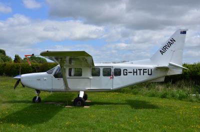 Photo of aircraft G-HTFU operated by Skydive London Ltd