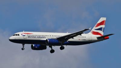 Photo of aircraft G-MIDS operated by British Airways